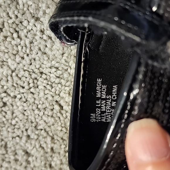 Rachel Shoes size 9M black with velcro straps - Picture 7 of 7